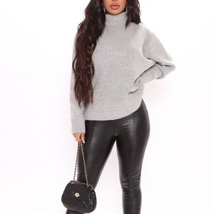 Fashion nova gray sweater